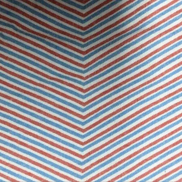 RVCA Tank Size S - Picture 4 of 4